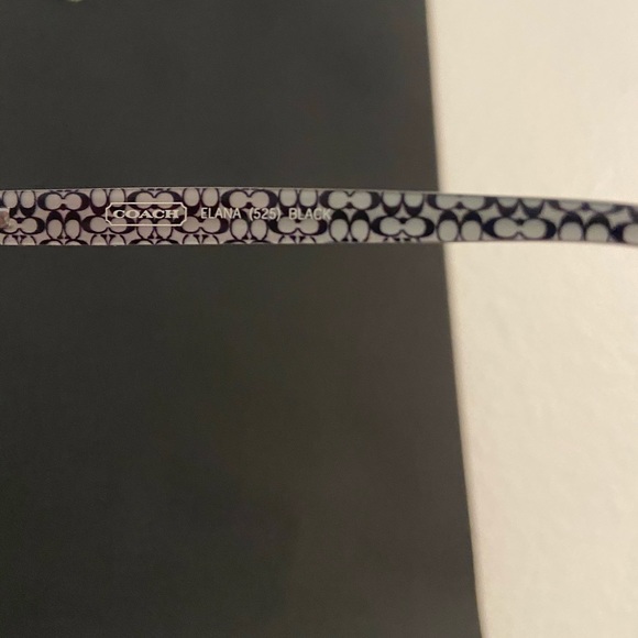 Coach Reading Glasses - Picture 3 of 3